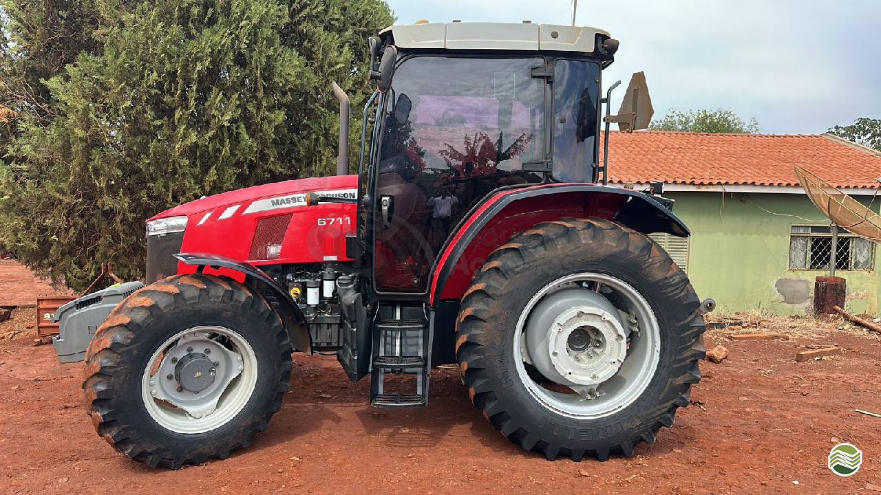 TRATOR MASSEY FERGUSON MF 6711 Tração 4x4 MS Máquinas Agrícolas DOURADOS MATO GROSSO DO SUL MS